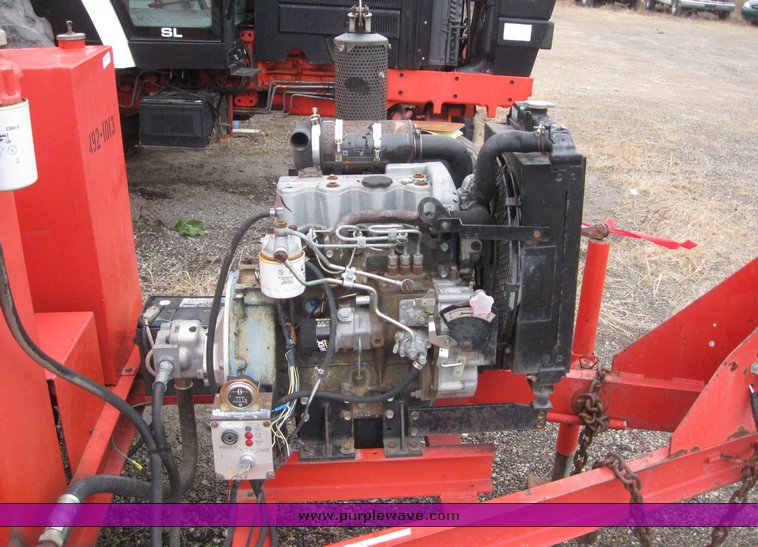 image for item 3905 1993 Craft EZ POUR 200 asphalt crack seal machine