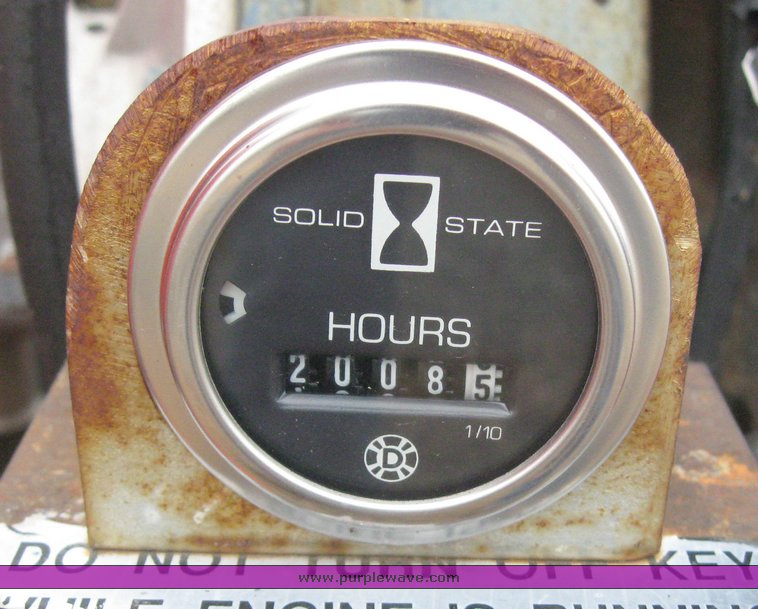 image for item 3905 1993 Craft EZ POUR 200 asphalt crack seal machine