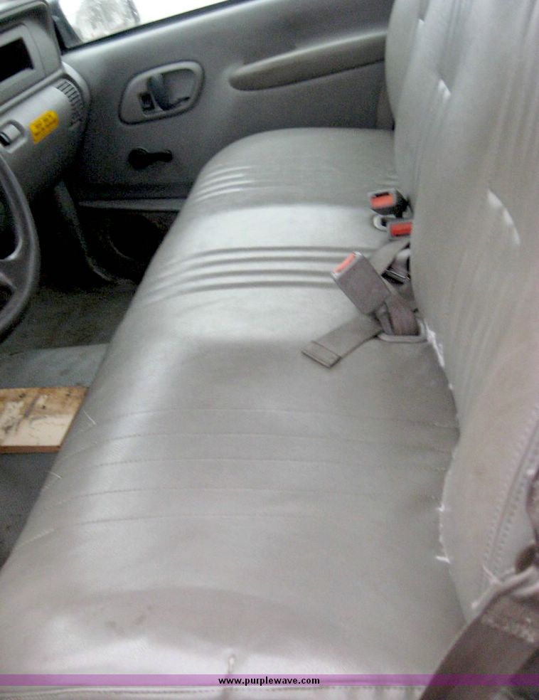 image for item 6385 1999 Chevrolet C2500 pickup truck