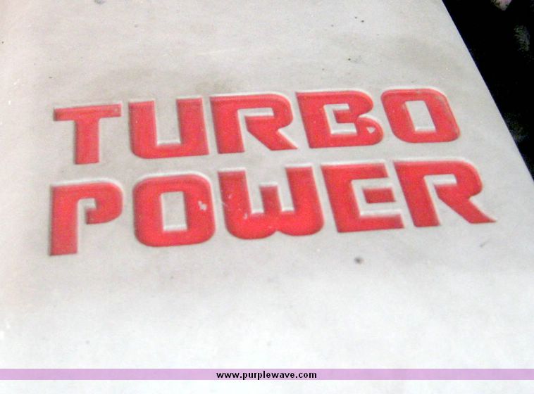 image for item 6385 1999 Chevrolet C2500 pickup truck