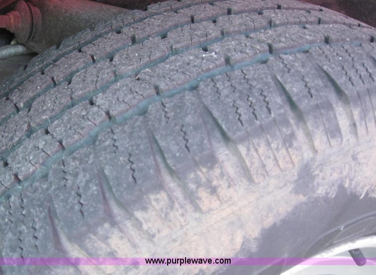 image for item 6531 2001 Chevrolet Blazer LS