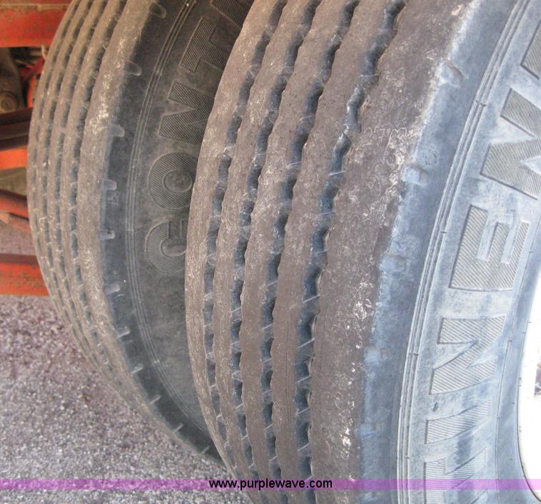 image for item 6533 2002 Evaco Superline D020T312 TSA 30' trailer