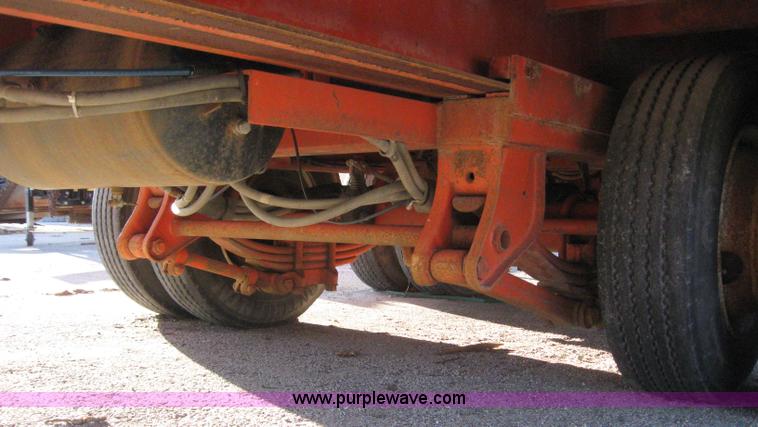 image for item 6533 2002 Evaco Superline D020T312 TSA 30' trailer