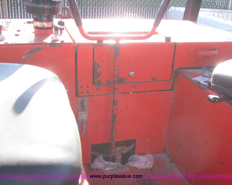 image for item 6540 1991 Rosco Compact 460 roller