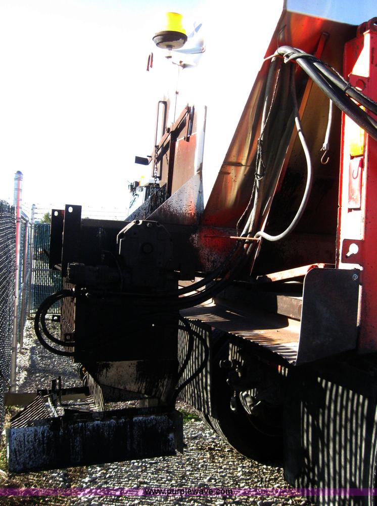 image for item 6543 1995 Ford Conventional N LNT8000F dump truck with 13' dump bed and hoist