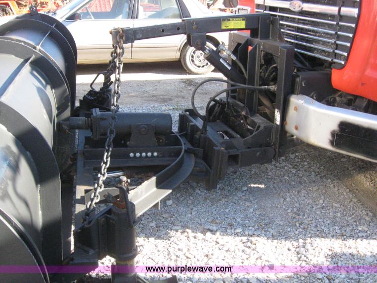 image for item 6543 1995 Ford Conventional N LNT8000F dump truck with 13' dump bed and hoist