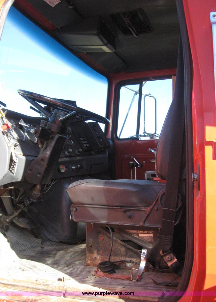 image for item 6543 1995 Ford Conventional N LNT8000F dump truck with 13' dump bed and hoist