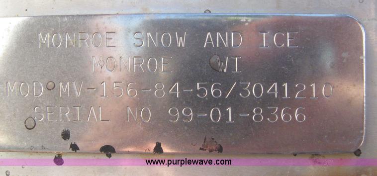 image for item 6544 1999 International 4900 dump truck with 13' dump bed and hoist