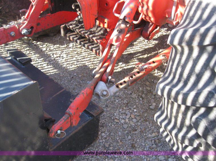 image for item 6547 1998 New Holland 6640SL wheel tractor