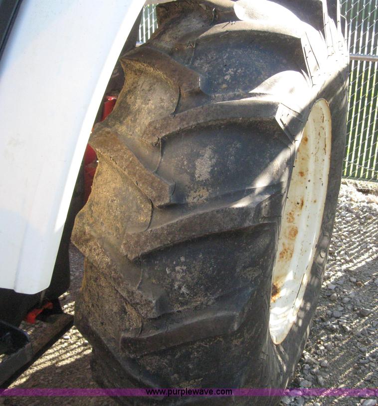 image for item 6547 1998 New Holland 6640SL wheel tractor