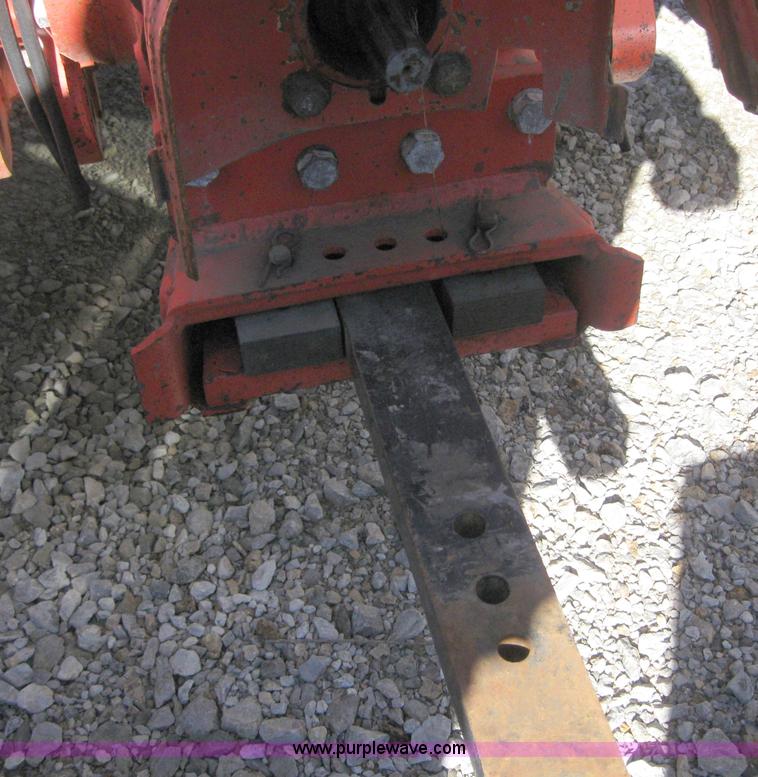 image for item 6548 1998 New Holland 5640SL wheel tractor