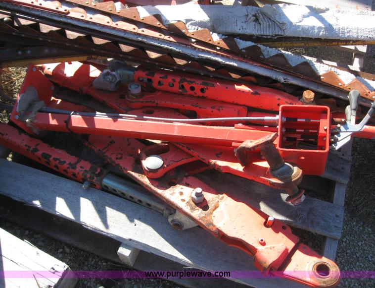 image for item 6548 1998 New Holland 5640SL wheel tractor