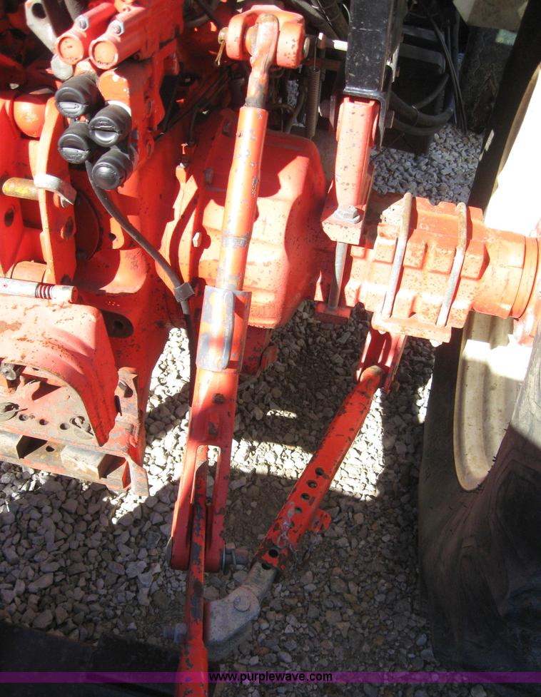 image for item 6549 1998 New Holland 6640SL wheel tractor