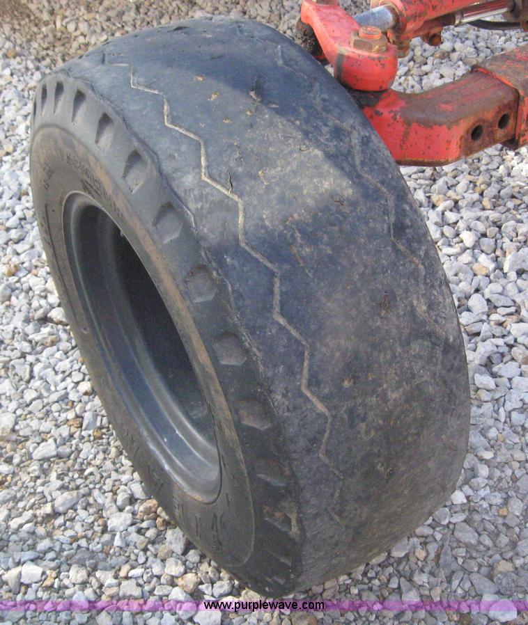 image for item 6549 1998 New Holland 6640SL wheel tractor