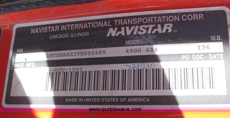 image for item 6554 1997 International 4900 truck with 13' dump bed and hoist