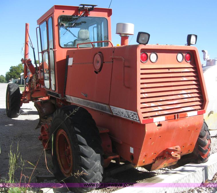 image for item 6556 1996 Galion 830B motor grader