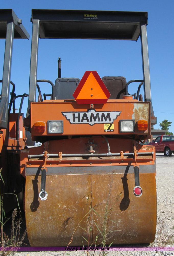 image for item 6558 1993 Hamm DV6K roller