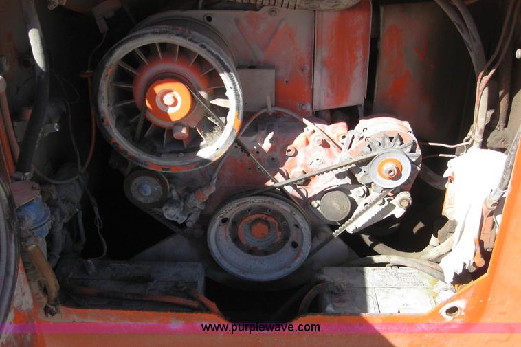 image for item 6558 1993 Hamm DV6K roller