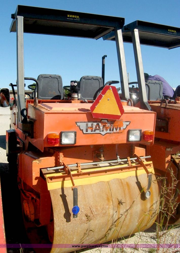 image for item 6559 1993 Hamm DV6K roller