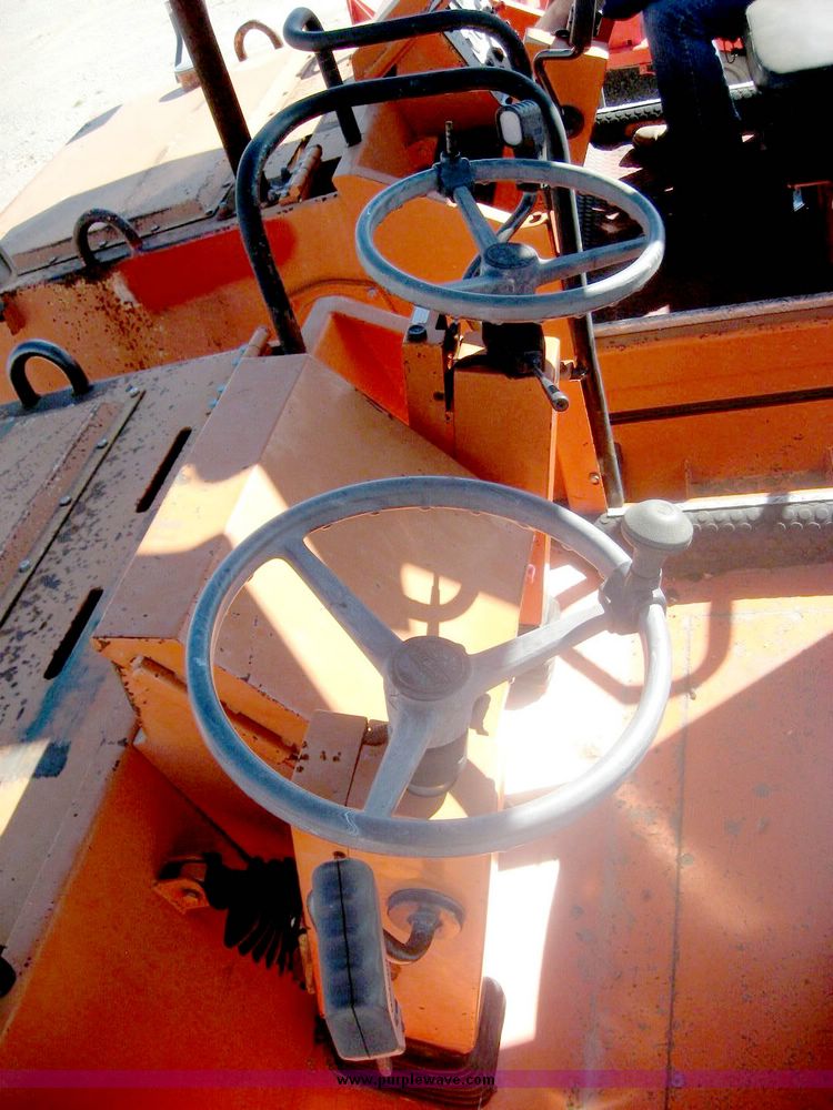 image for item 6559 1993 Hamm DV6K roller