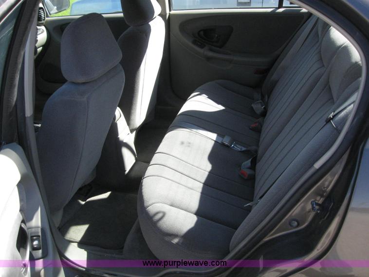 image for item 6562 2002 Chevrolet Malibu