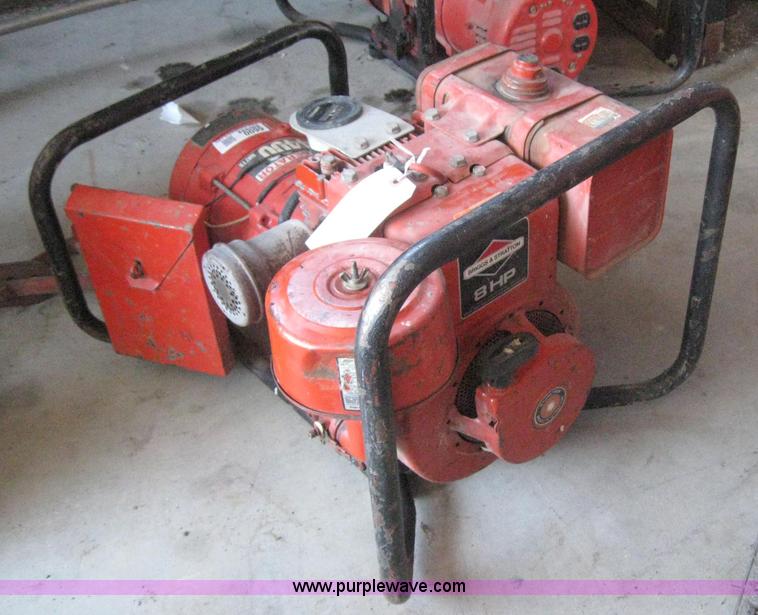 image for item 6600 1989 Homelite XH4400 generator