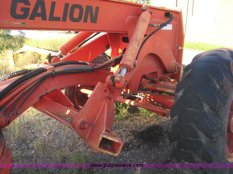 image for item 6619 1993 Galion 830 motor grader