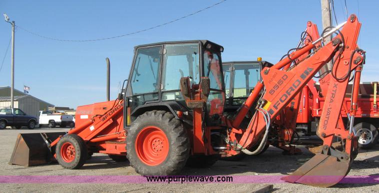 image for item 6620 1993 Ford 555D loader backhoe