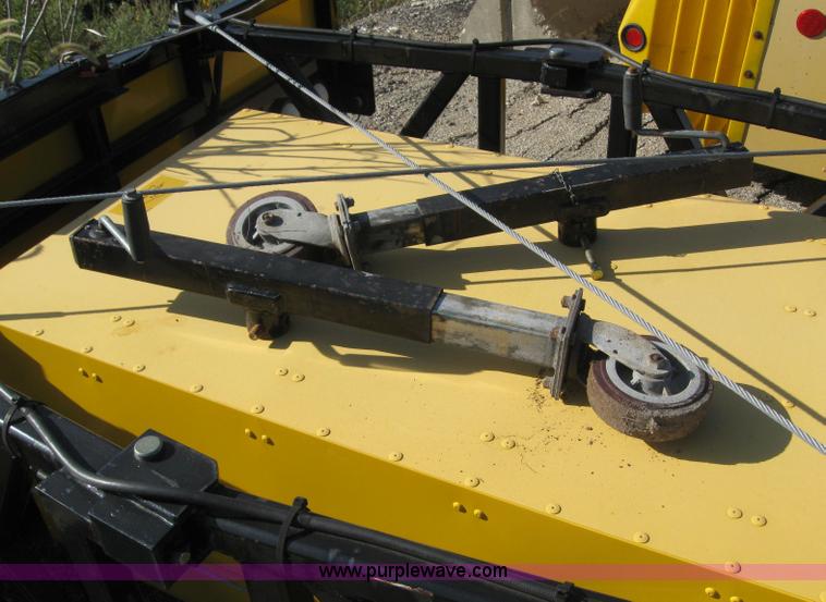 image for item 6629 1999 Enabs Safe-Stop energy absorption crash attenuator