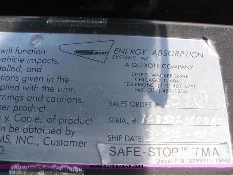 image for item 6629 1999 Enabs Safe-Stop energy absorption crash attenuator
