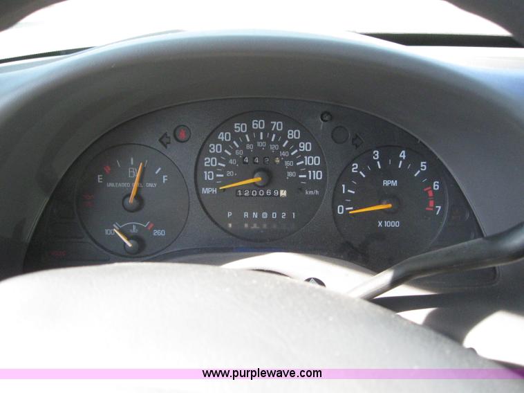 image for item 6632 2001 Chevrolet Lumina