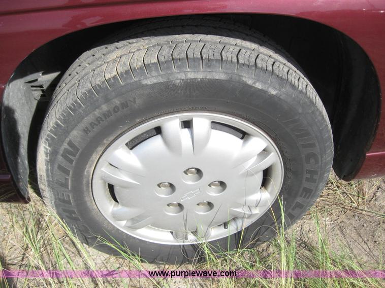 image for item 6632 2001 Chevrolet Lumina