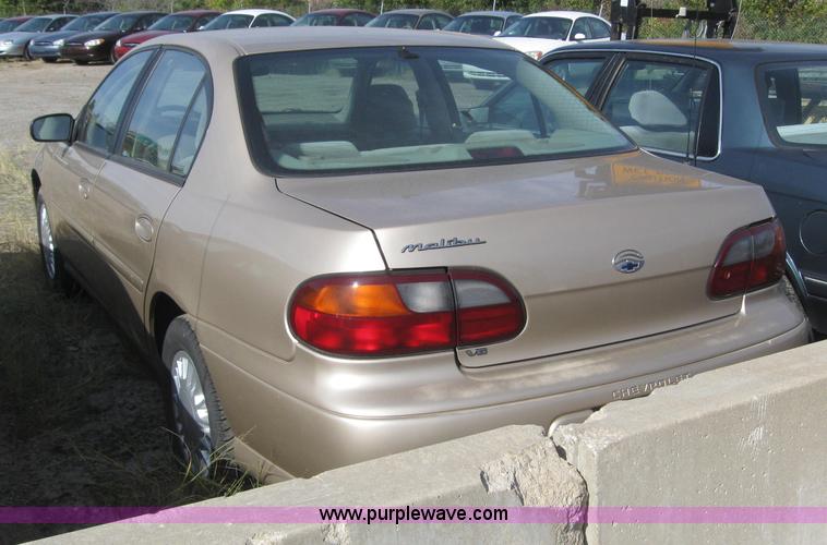 image for item 6633 2001 Chevrolet Malibu