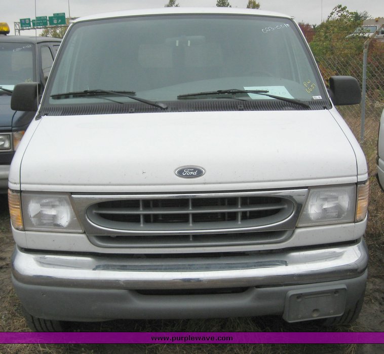image for item 6651 1999 Ford Econoline E350 super duty cargo van