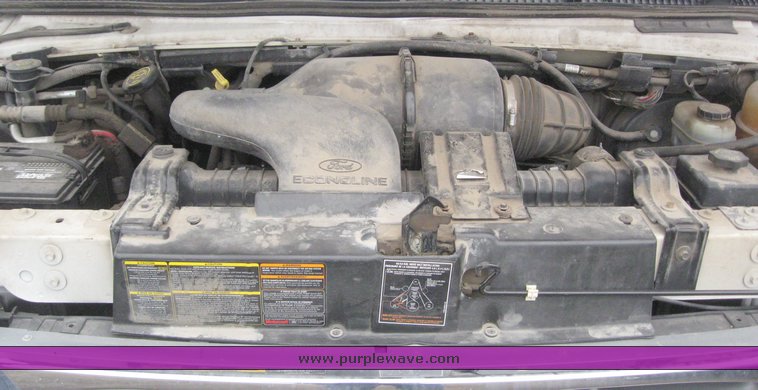 image for item 6651 1999 Ford Econoline E350 super duty cargo van