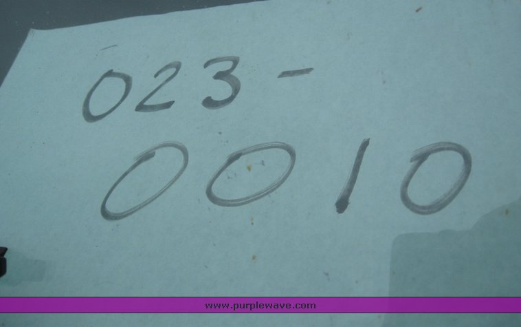 image for item 6651 1999 Ford Econoline E350 super duty cargo van