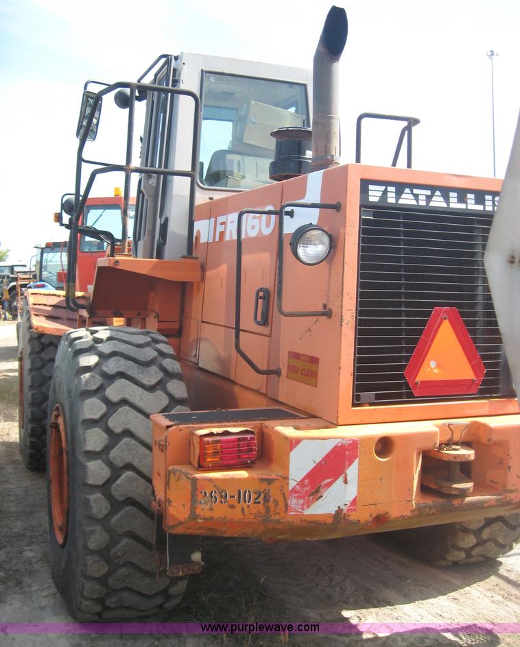 image for item 6655 1996 Fiat-Allis FR160 articulating wheel loader
