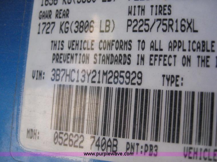 image for item 6658 2001 Dodge Ram 1500 extended cab pickup