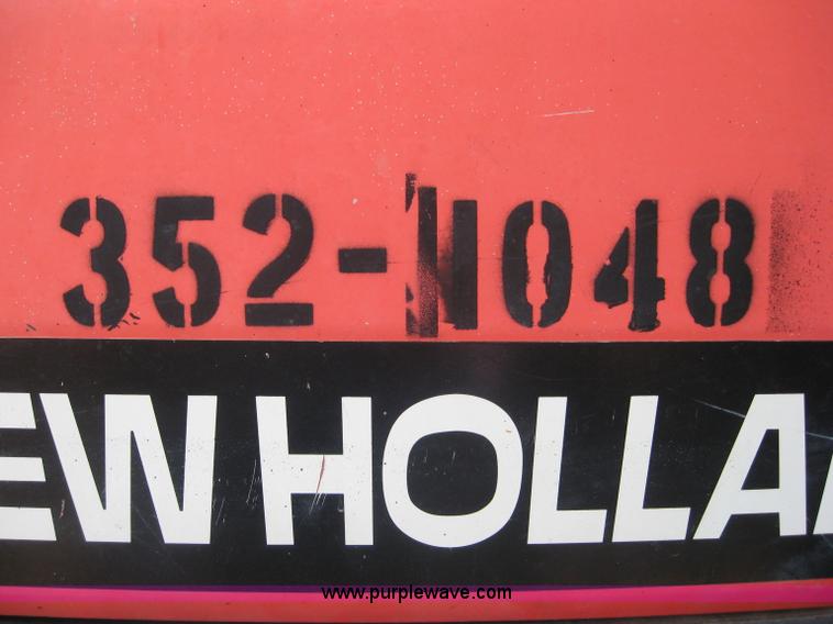 image for item 6666 1998 New Holland 6640SL wheel tractor