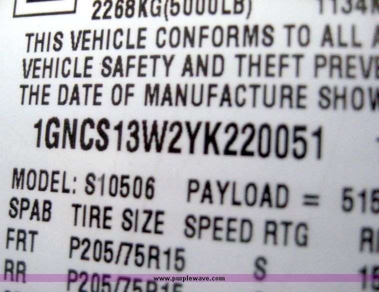 image for item 6681 2000 Chevrolet Blazer LS