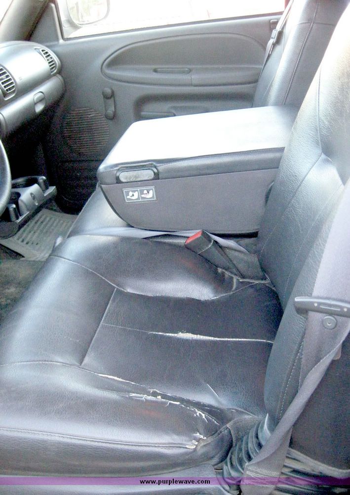 image for item 6682 2001 Dodge Ram 1500