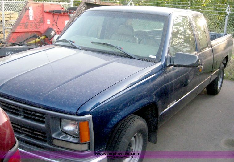 image for item 6683 1998 Chevrolet C1500
