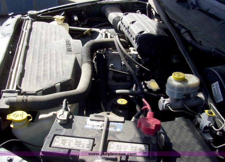 image for item 7201 2001 Dodge Ram 1500 pickup truck