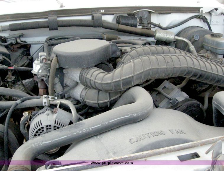 image for item 8533 1993 Ford F250 pickup truck