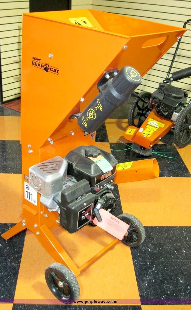 Echo Bear Cat SC2206 chipper shredder in Bartlesville, OK Item 4399