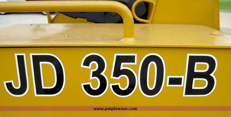 image for item 4403 1973 John Deere 350-B dozer