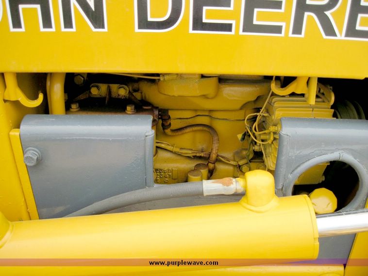 image for item 4403 1973 John Deere 350-B dozer