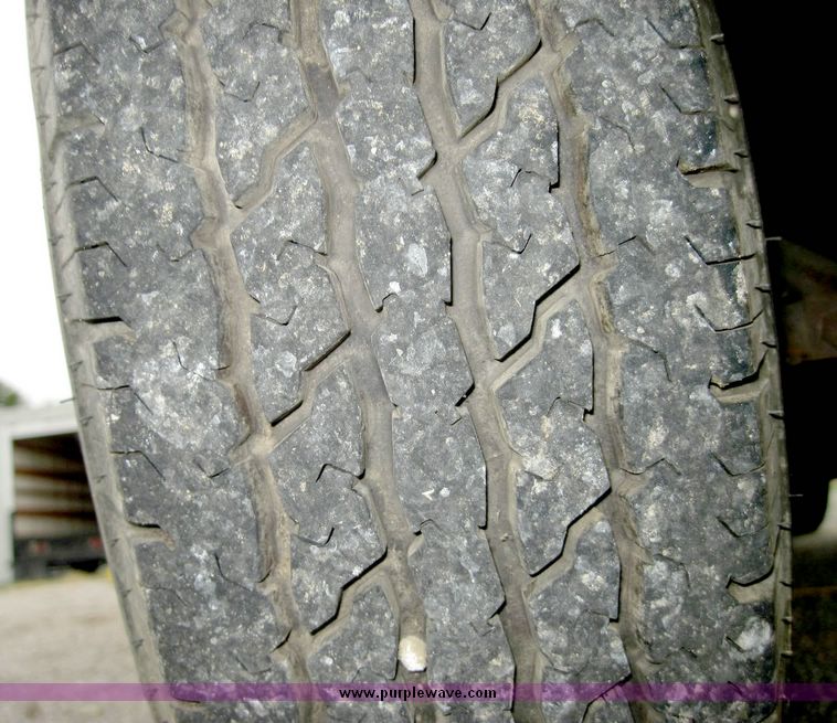 image for item 4404 1980 Winnebago 30' motor home