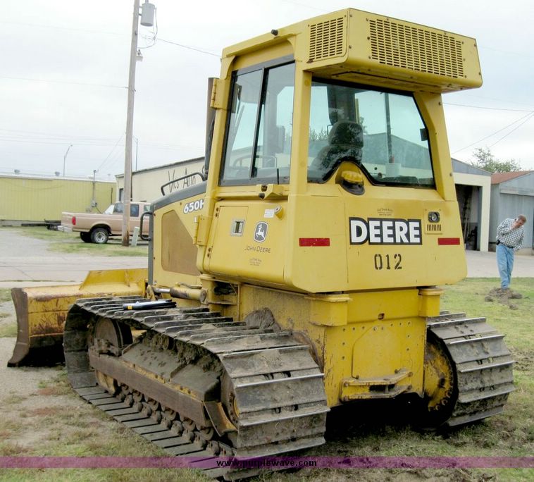 image for item 4405 2003 John Deere 650H LGP dozer