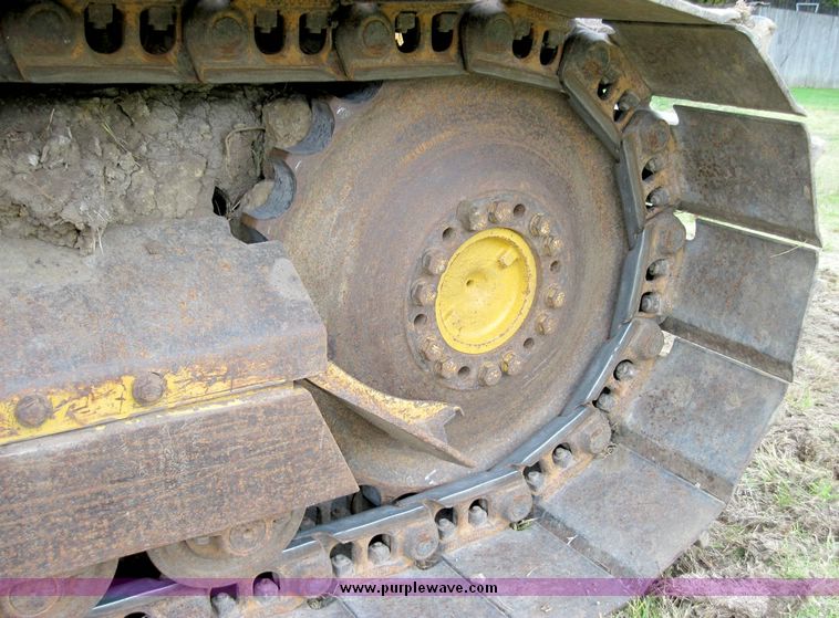 image for item 4405 2003 John Deere 650H LGP dozer